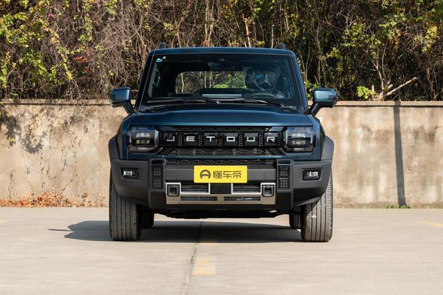 级+价格回归越野与城市出行的均衡之选冰球突破网站26款捷途旅行者：内外升(图12)